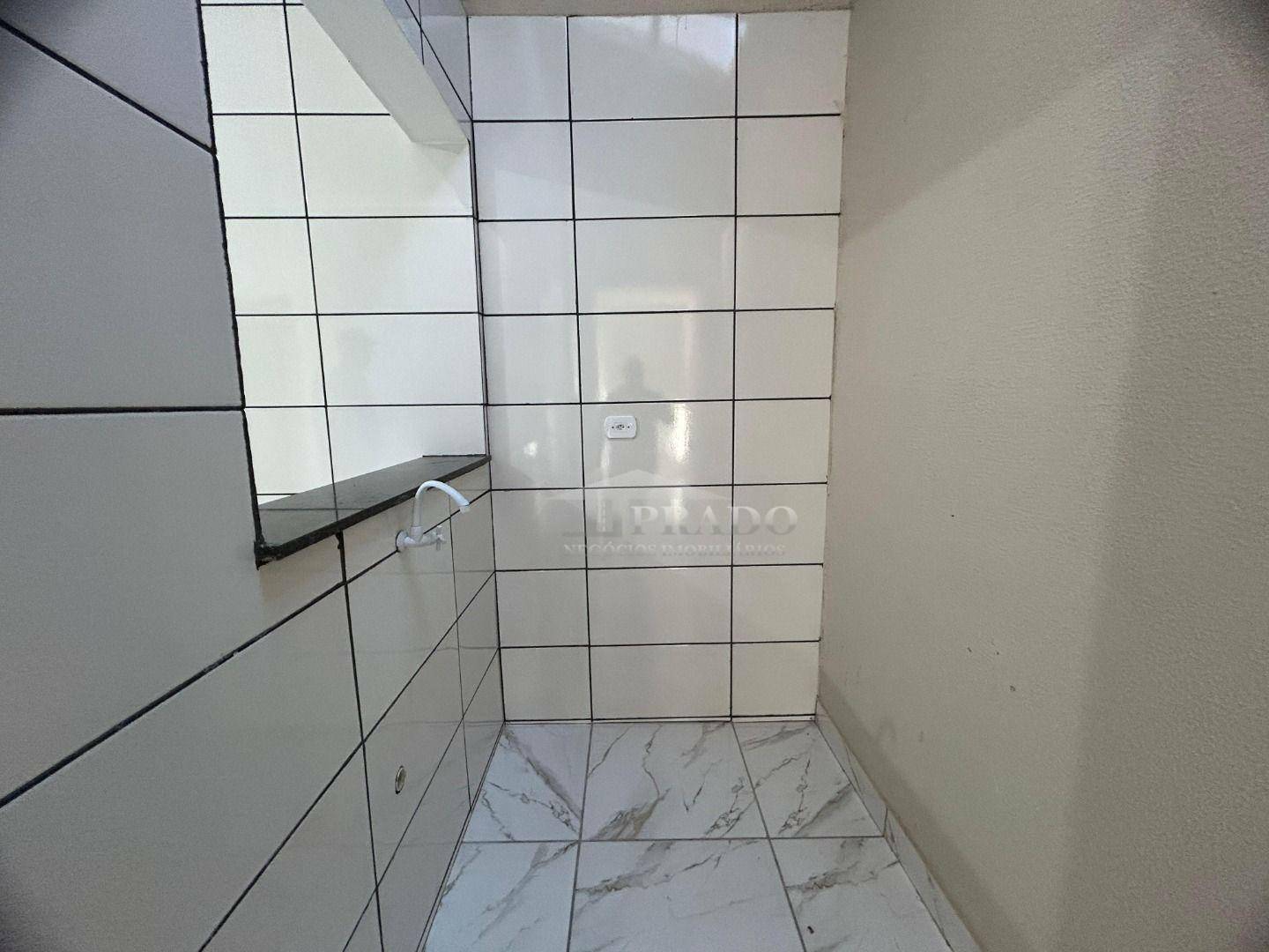 Casa para alugar com 3 quartos, 100m² - Foto 16
