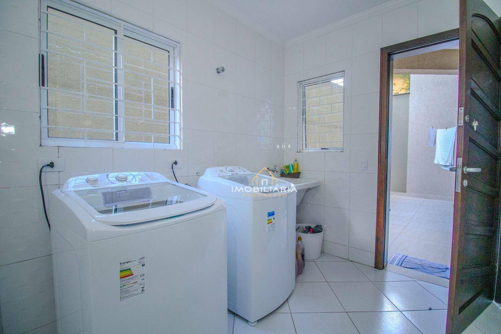 Sobrado à venda com 3 quartos, 244m² - Foto 28