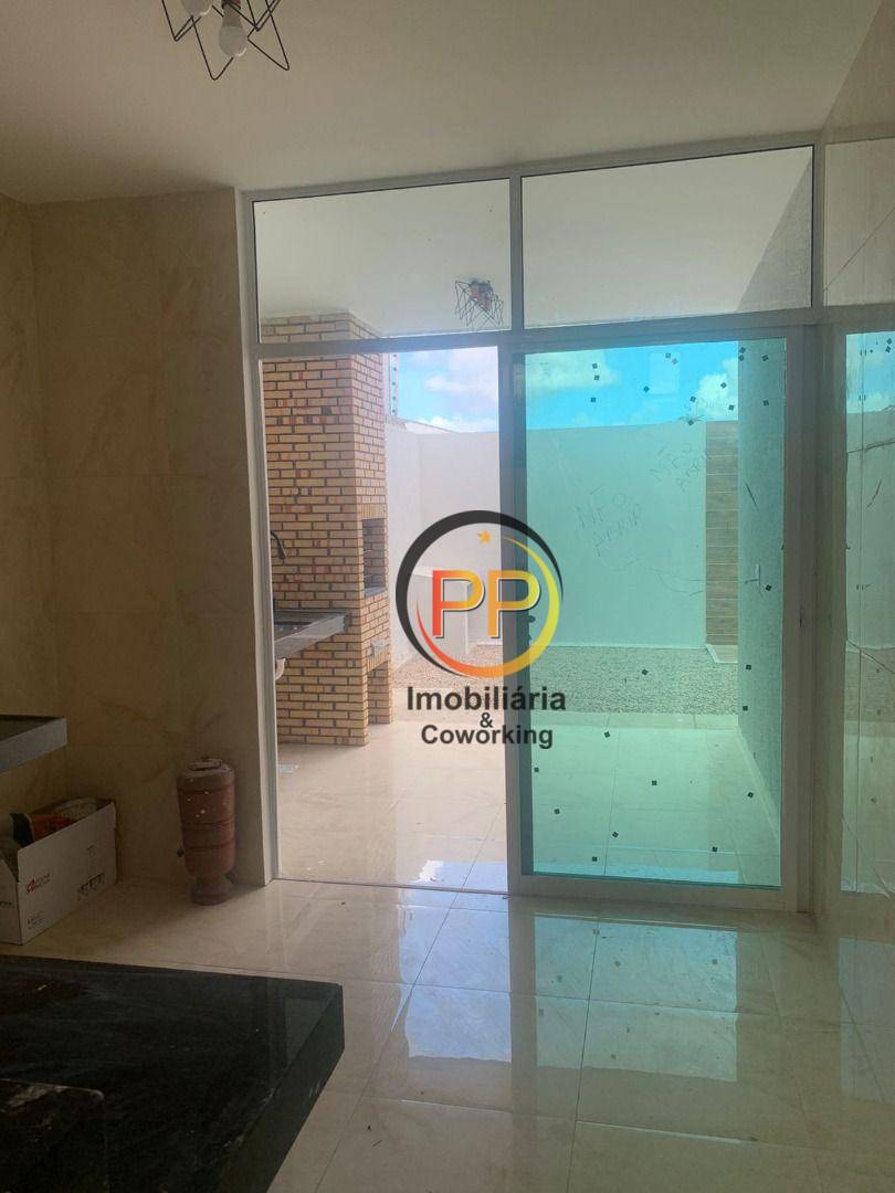 Casa à venda com 3 quartos, 118m² - Foto 12