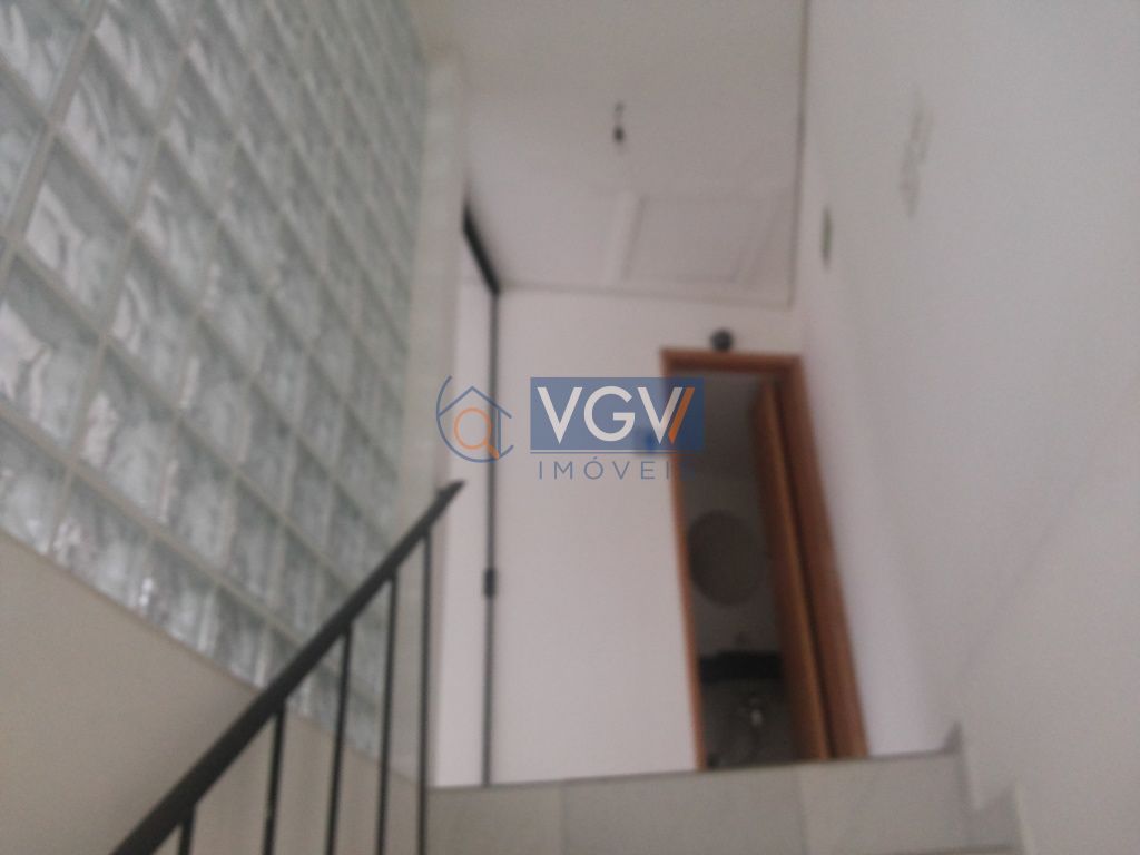 Casa à venda, 240m² - Foto 1