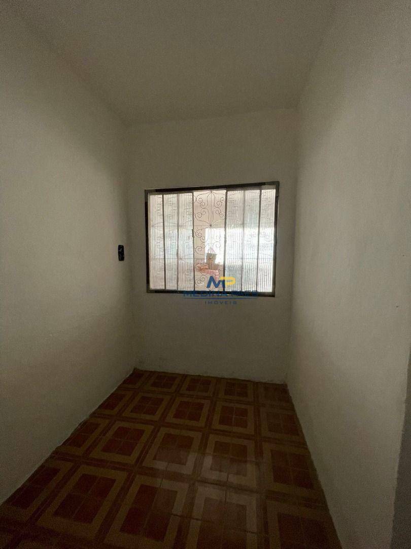 Casa à venda com 3 quartos, 360M2 - Foto 17