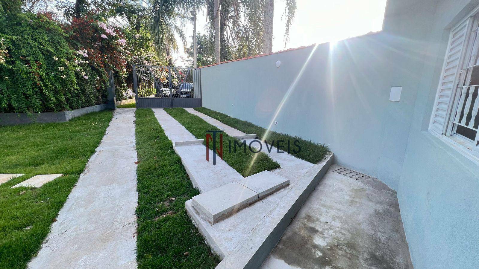 Casa para alugar com 2 quartos, 80m² - Foto 25