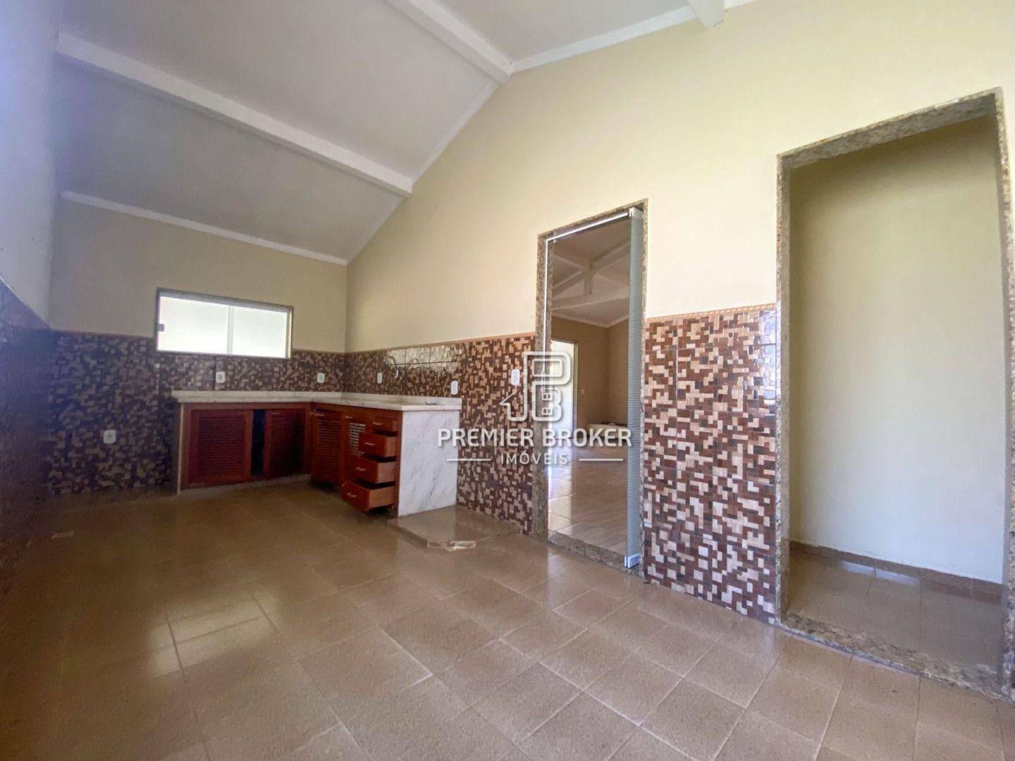 Casa à venda com 3 quartos, 100m² - Foto 7