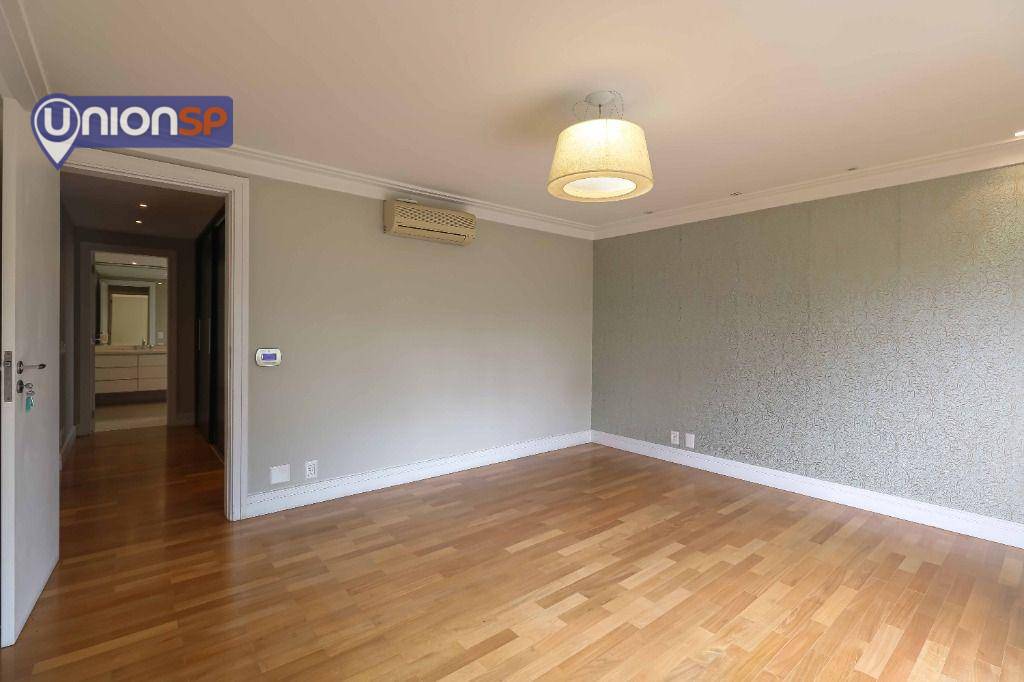 Apartamento à venda com 3 quartos, 300m² - Foto 18