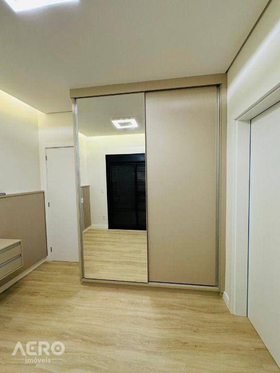 Casa de Condomínio à venda com 4 quartos, 209m² - Foto 16