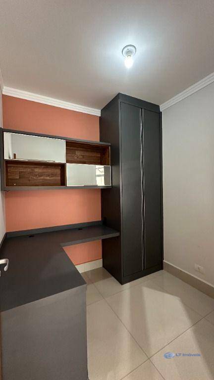 Sobrado à venda com 3 quartos, 204m² - Foto 18