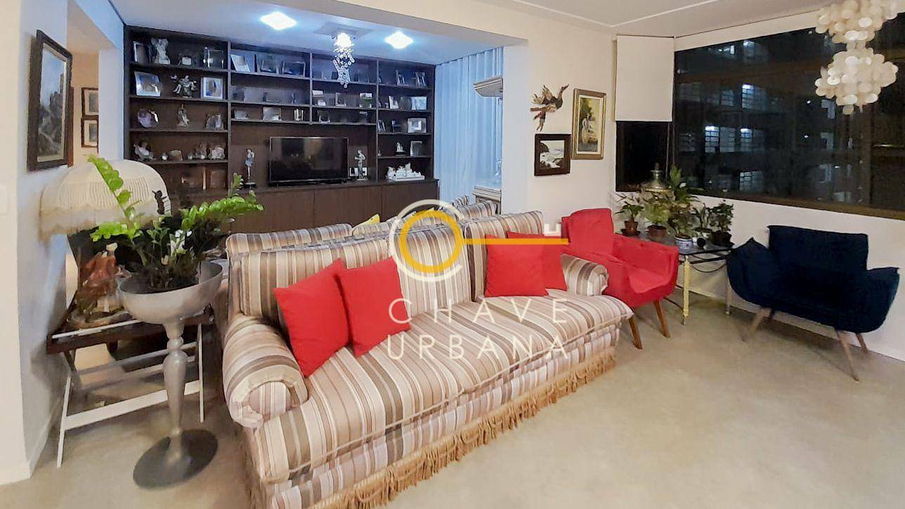 Apartamento à venda com 3 quartos, 139m² - Foto 4