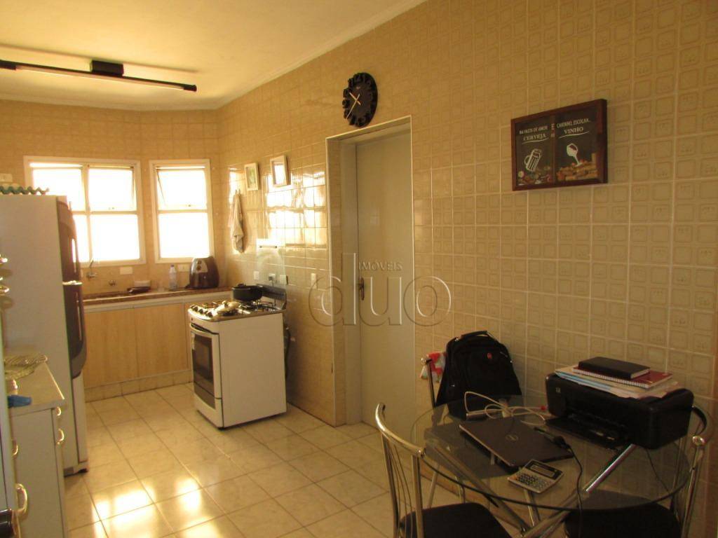 Apartamento à venda com 2 quartos, 77m² - Foto 4