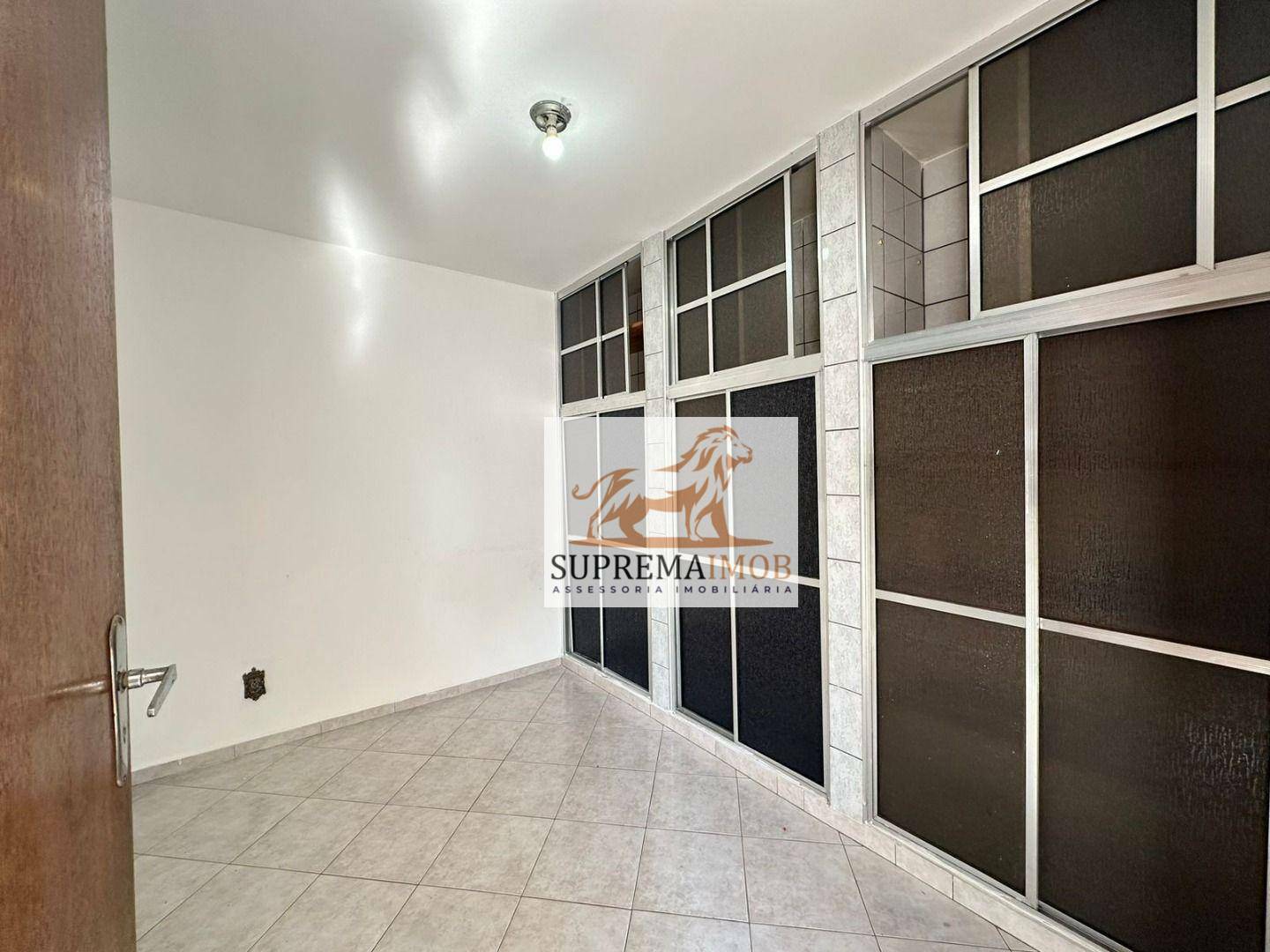 Casa à venda com 3 quartos, 192m² - Foto 22