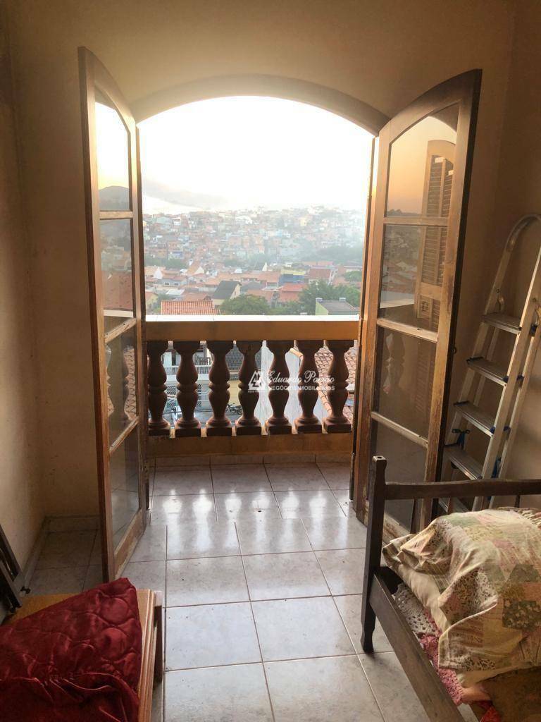 Sobrado à venda com 4 quartos, 308m² - Foto 11