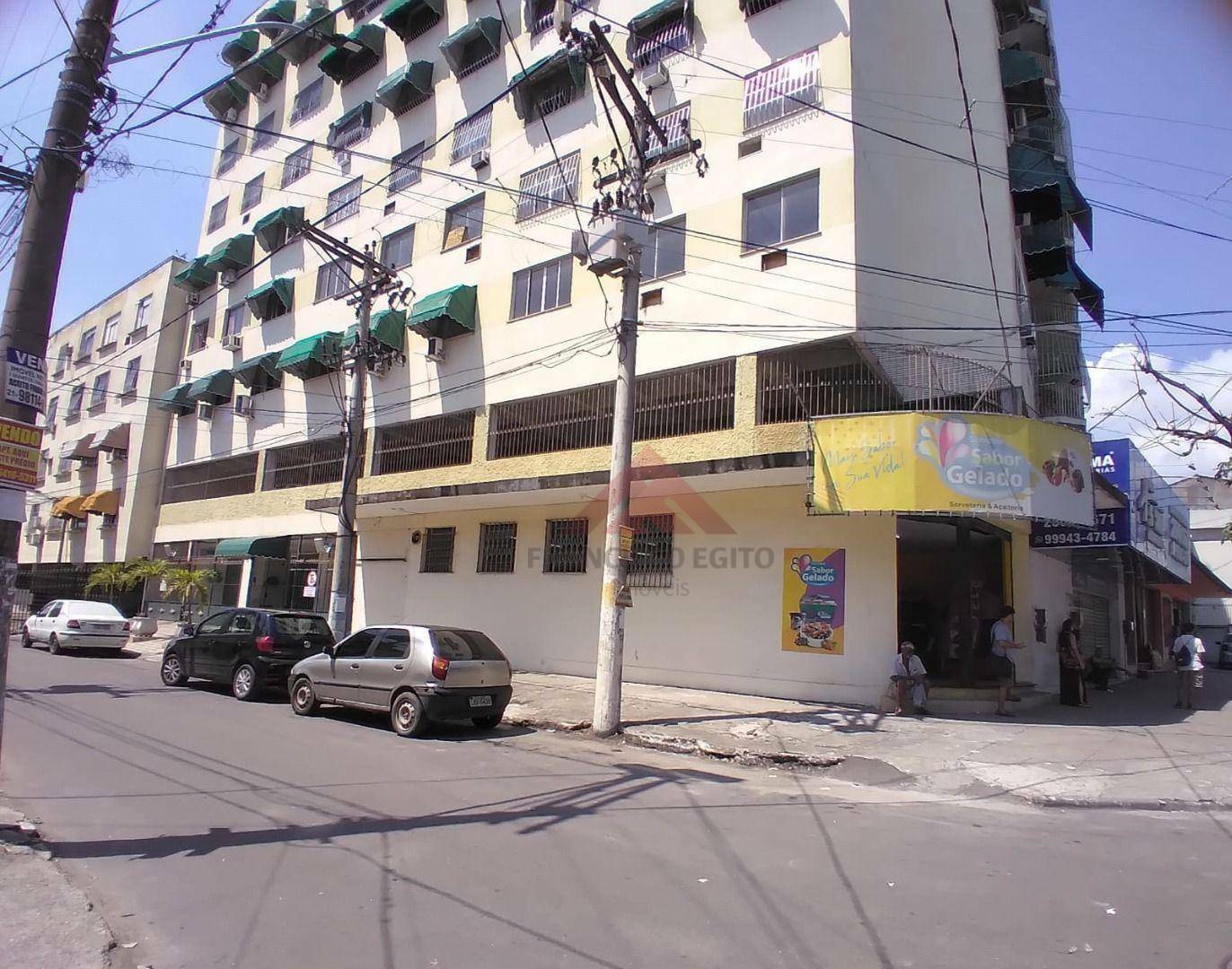 Apartamento à venda com 2 quartos, 70m² - Foto 18