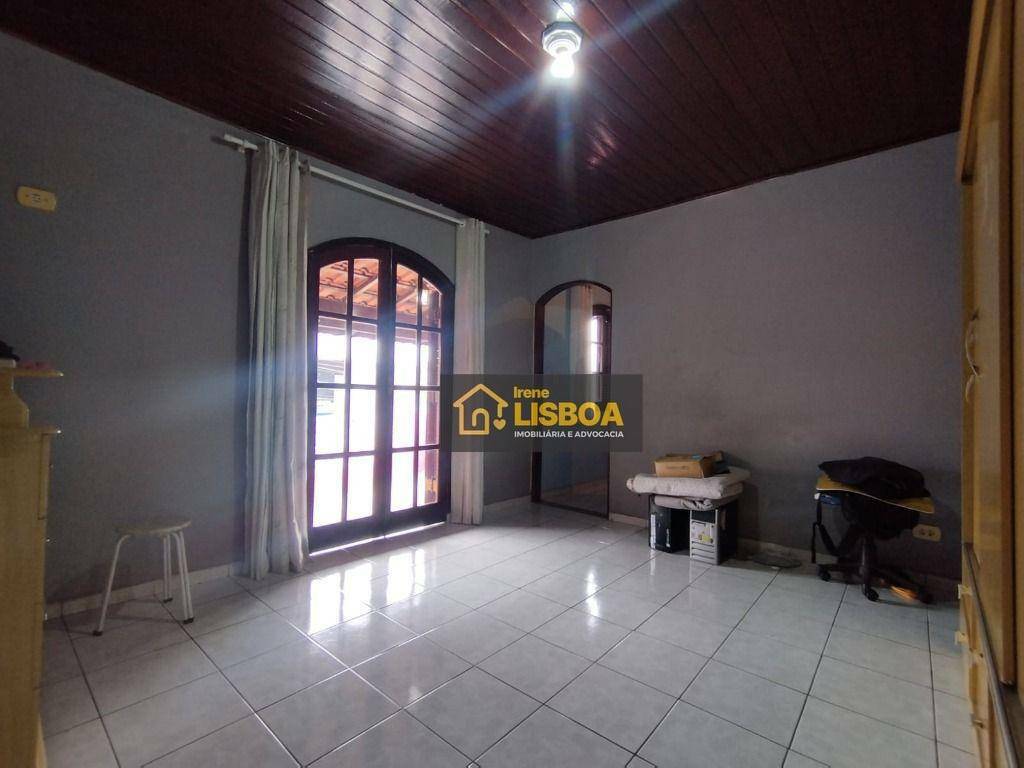 Casa à venda com 4 quartos, 129m² - Foto 9