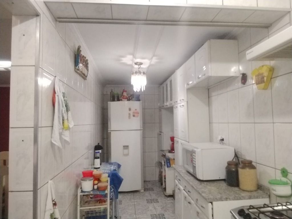 Sobrado à venda com 2 quartos, 120m² - Foto 16