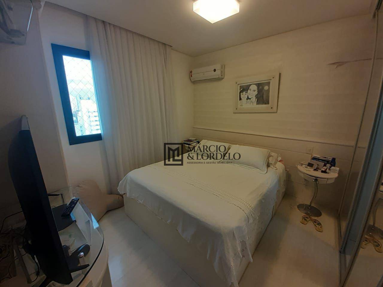 Apartamento à venda com 3 quartos, 115m² - Foto 9