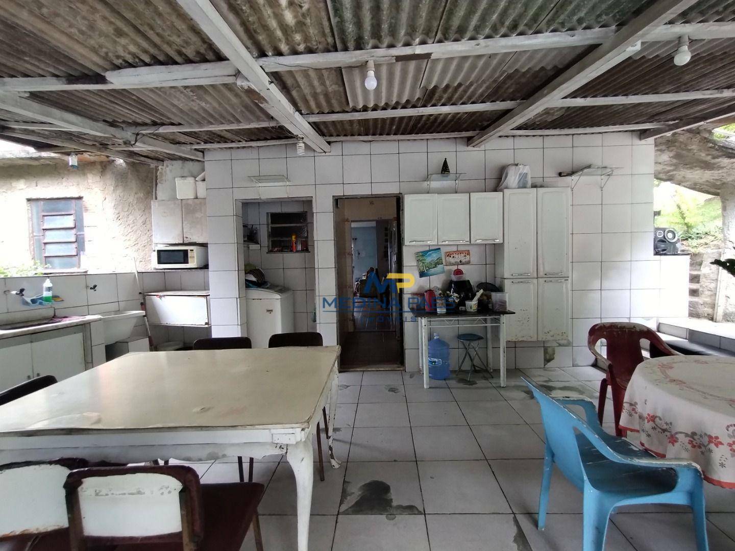 Casa à venda com 4 quartos, 100m² - Foto 34