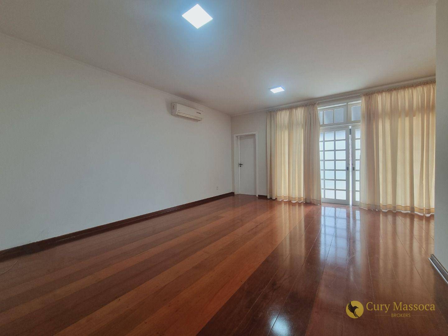 Casa de Condomínio à venda e aluguel com 4 quartos, 310m² - Foto 14