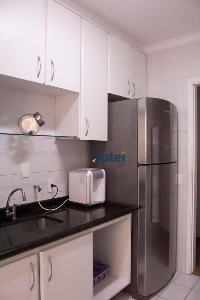 Apartamento à venda com 3 quartos, 85m² - Foto 8