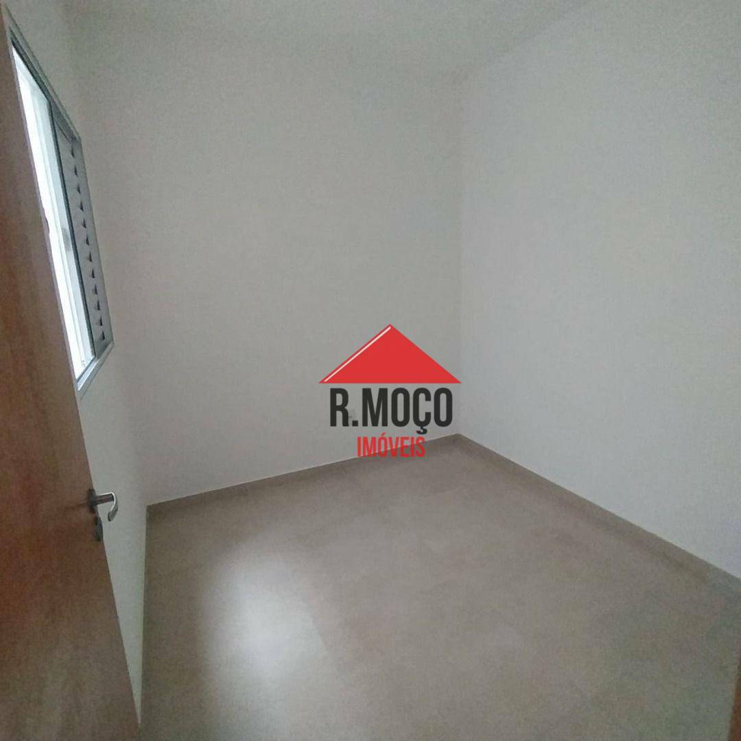 Apartamento à venda com 2 quartos, 40m² - Foto 4