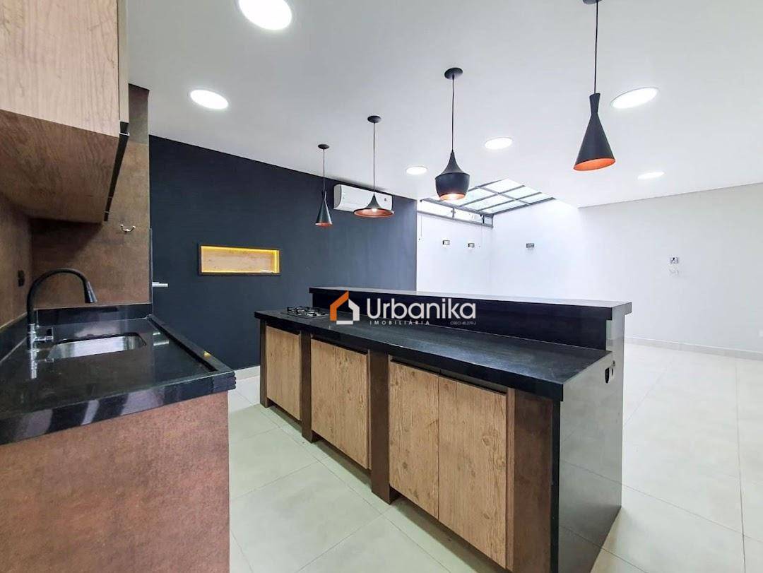 Sobrado, 3 quartos, 128 m² - Foto 1