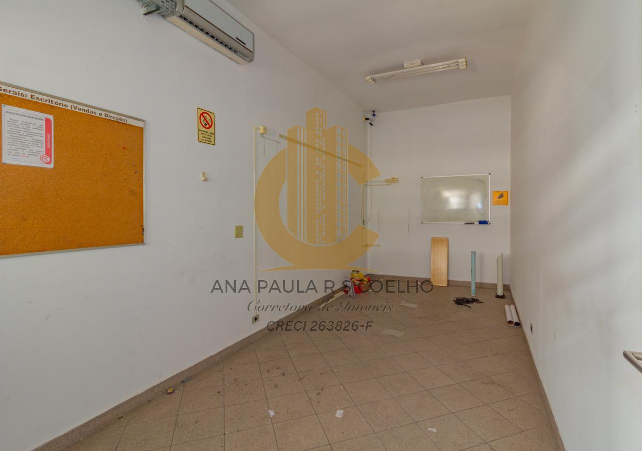 Prédio Inteiro para alugar, 600m² - Foto 26