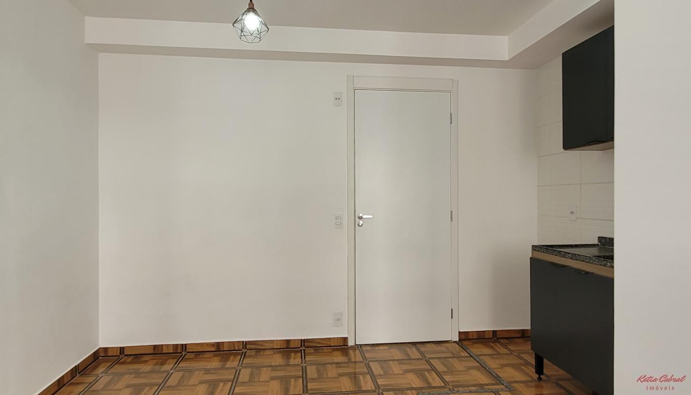 Apartamento à venda com 2 quartos, 33m² - Foto 11