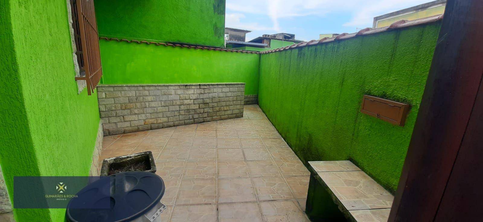 Casa de Condomínio à venda com 4 quartos, 224m² - Foto 4