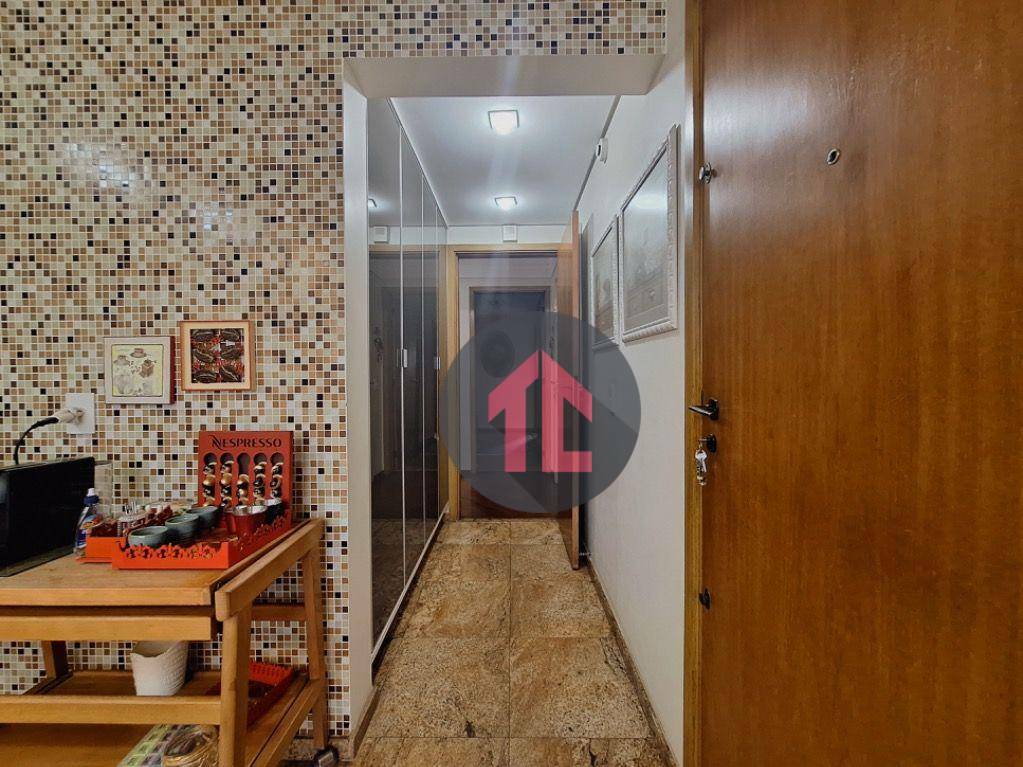 Apartamento à venda com 5 quartos, 368m² - Foto 26