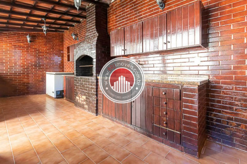 Apartamento à venda com 3 quartos, 138m² - Foto 4