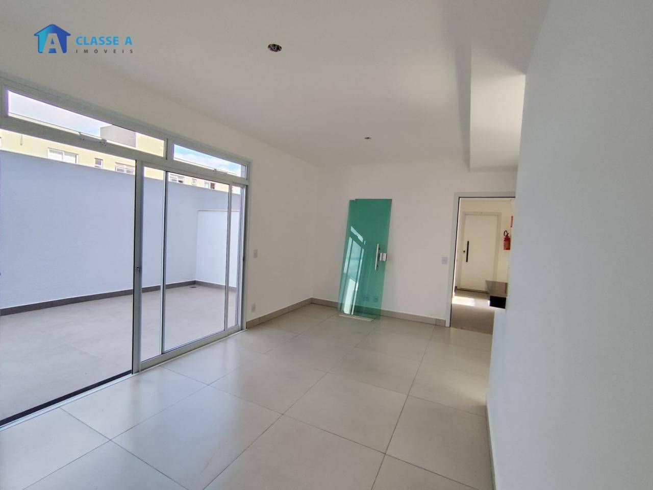 Apartamento à venda com 2 quartos, 90m² - Foto 9