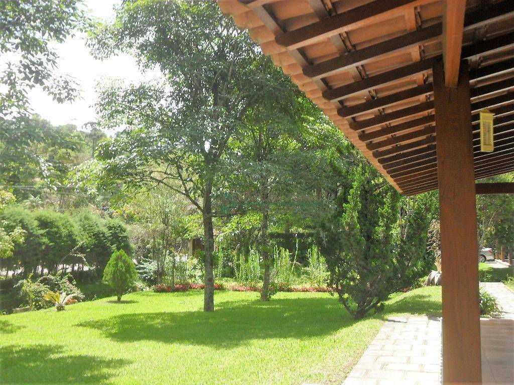 Casa de Condomínio à venda com 7 quartos, 220m² - Foto 41