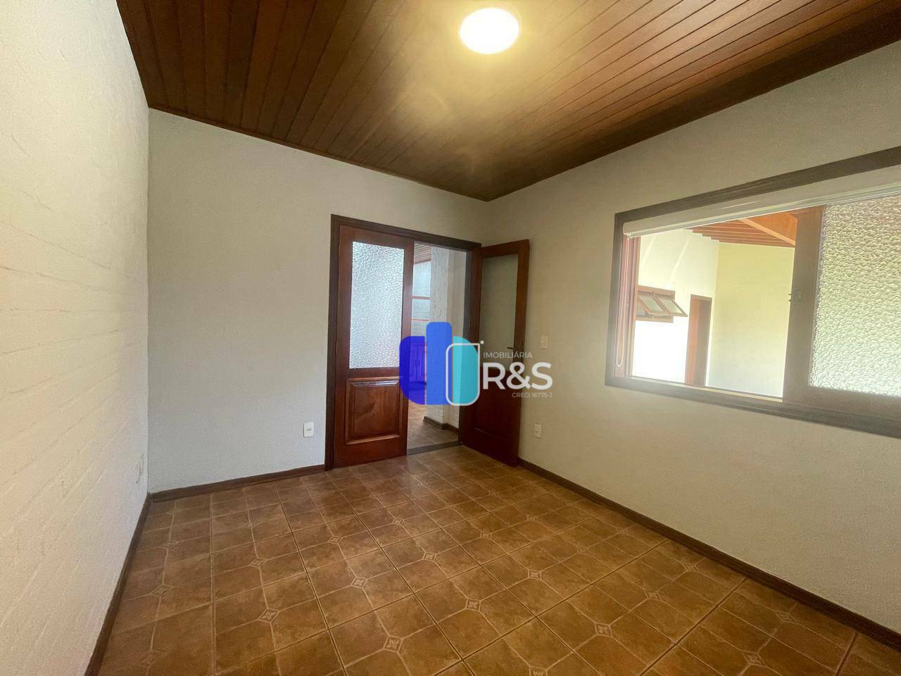 Casa de Condomínio à venda com 5 quartos, 305m² - Foto 7