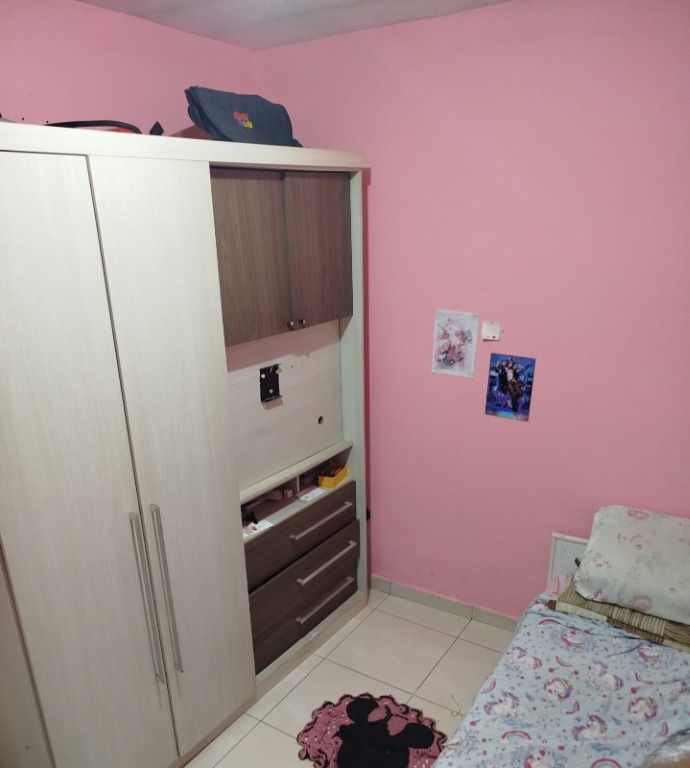 Casa à venda com 3 quartos, 90m² - Foto 5