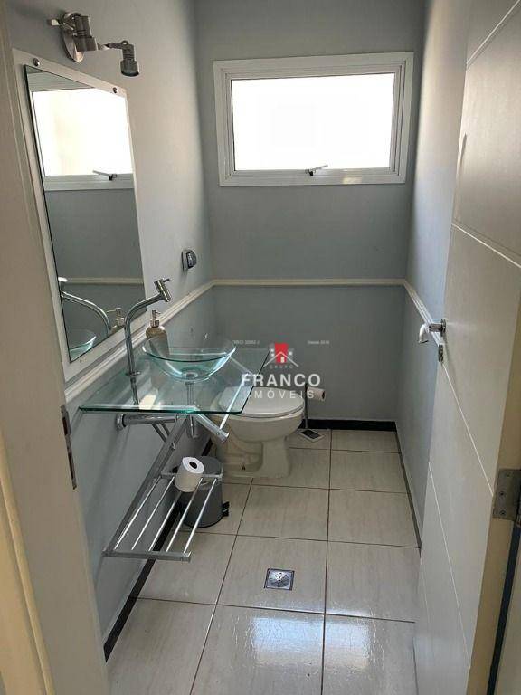 Casa à venda e aluguel com 3 quartos, 290m² - Foto 7