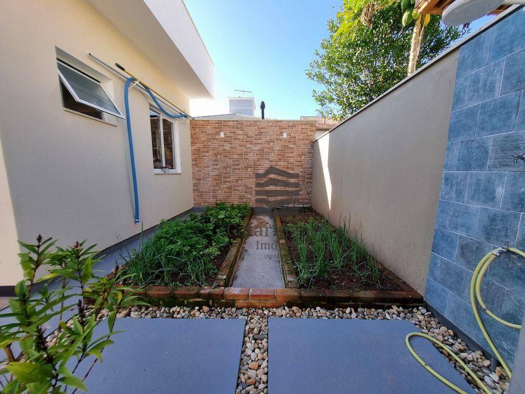 Casa à venda com 3 quartos, 187m² - Foto 5