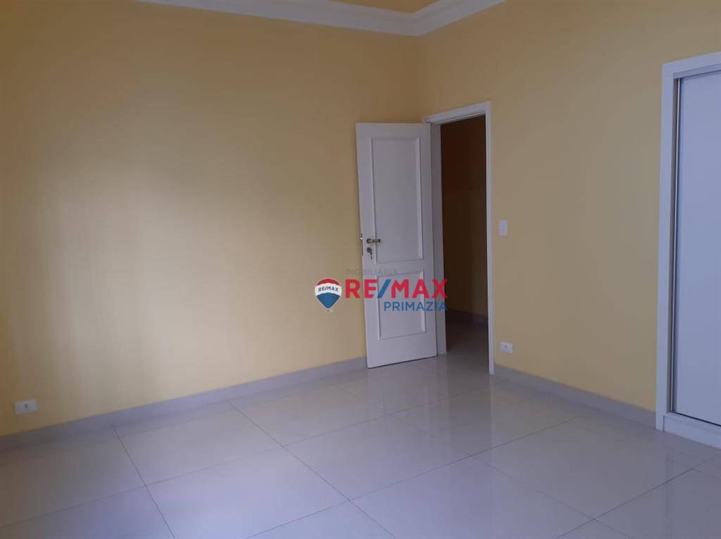 Apartamento à venda com 3 quartos, 194m² - Foto 19