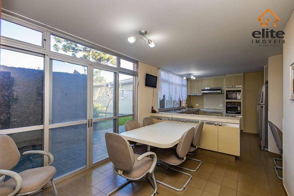 Casa à venda e aluguel com 4 quartos, 352m² - Foto 19