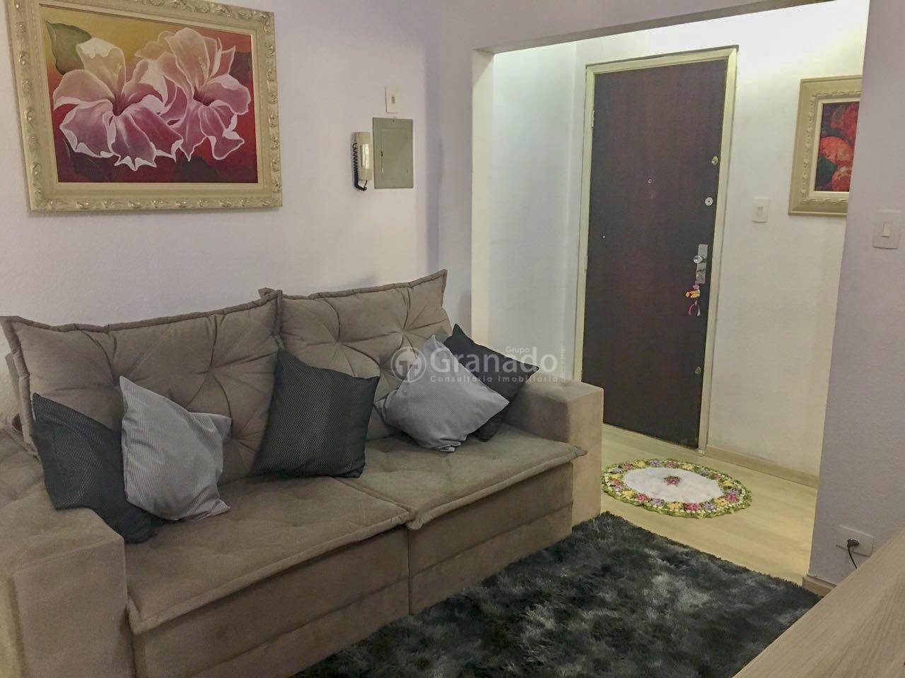 Apartamento à venda com 3 quartos, 85m² - Foto 1