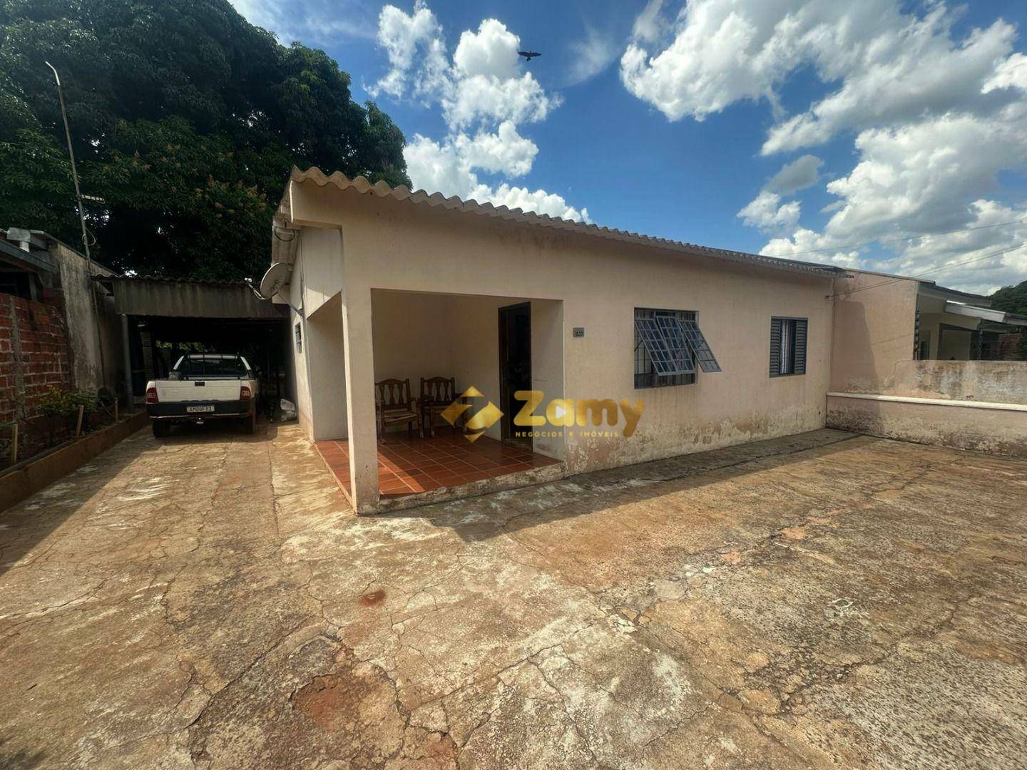 Casa à venda com 3 quartos, 90m² - Foto 11