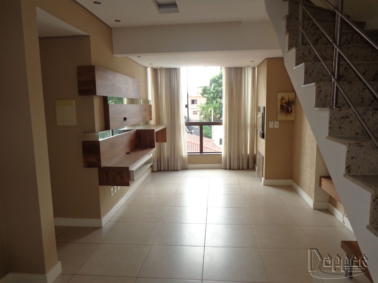 Apartamento à venda com 2 quartos, 169m² - Foto 2