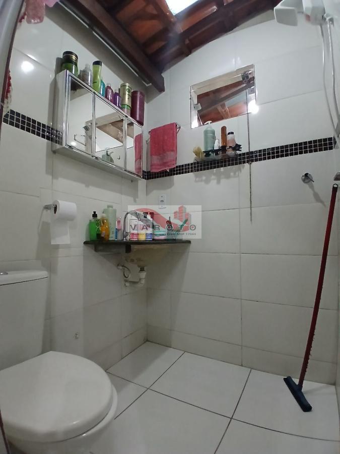 Casa à venda com 5 quartos, 171m² - Foto 8