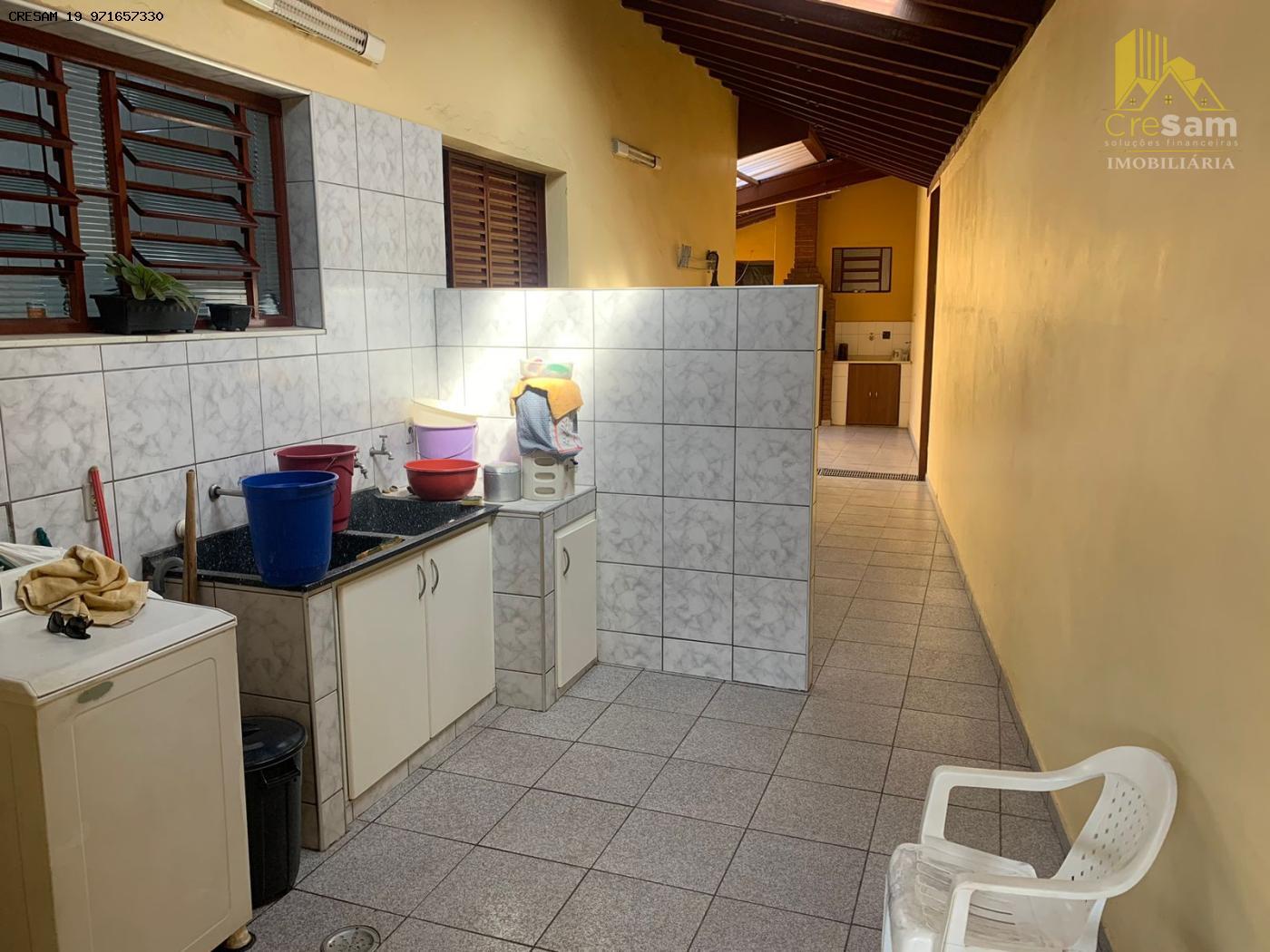 Casa para alugar com 3 quartos, 172m² - Foto 17