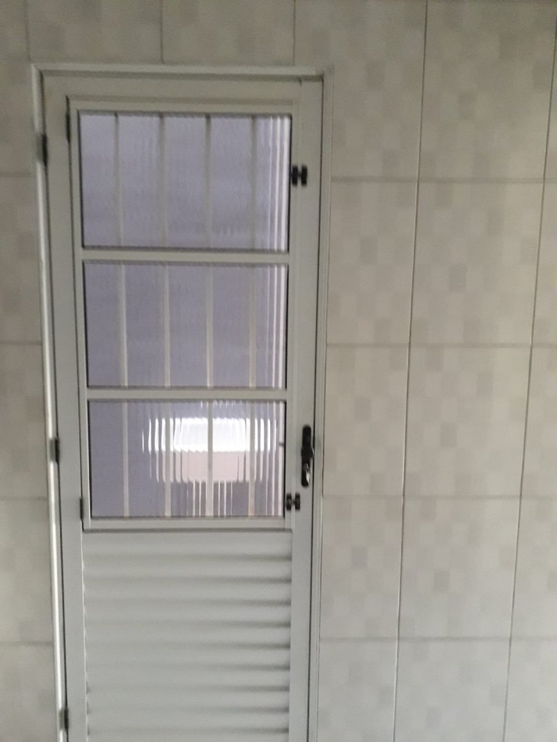 Sobrado à venda com 2 quartos, 65m² - Foto 8