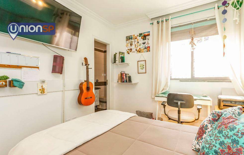 Apartamento à venda com 4 quartos, 205m² - Foto 11