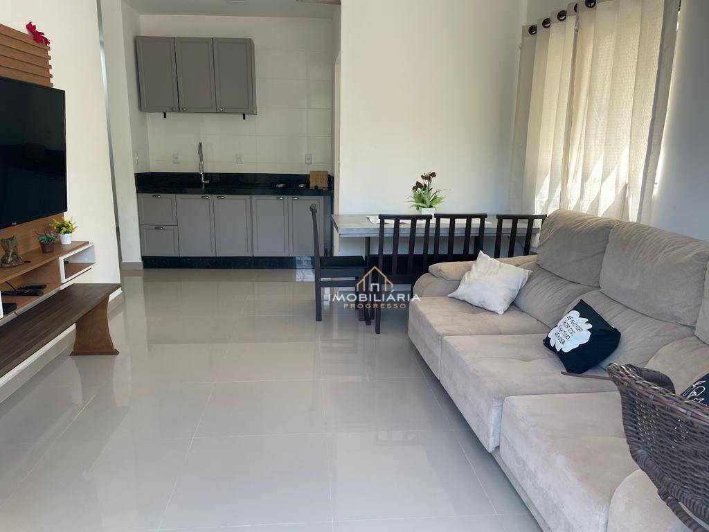 Apartamento à venda com 2 quartos, 70m² - Foto 4