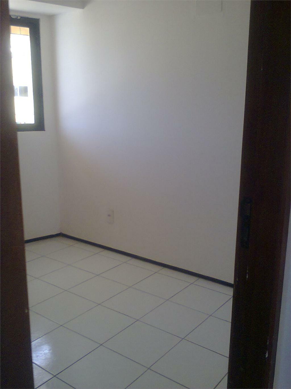 Apartamento à venda com 3 quartos, 68m² - Foto 8