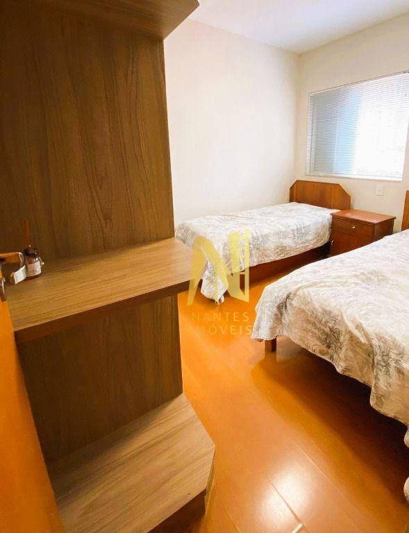 Apartamento à venda com 3 quartos, 106m² - Foto 13