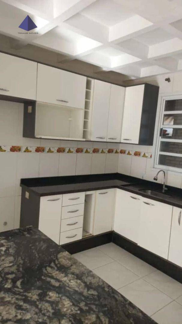 Sobrado à venda com 2 quartos, 57m² - Foto 1