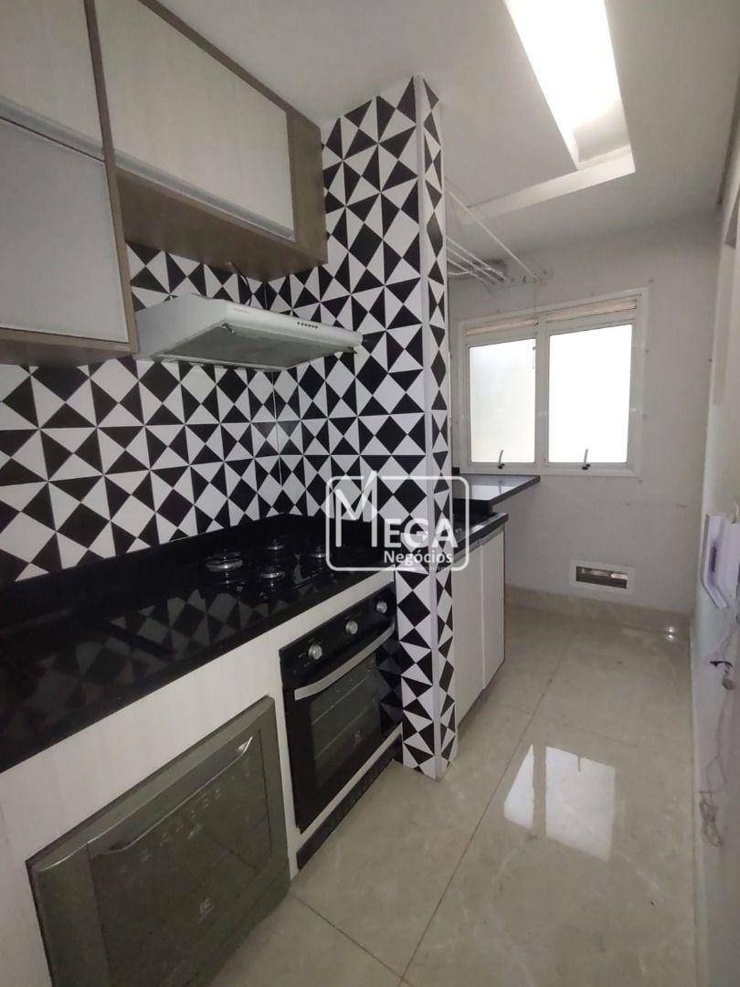 Apartamento à venda com 3 quartos, 87m² - Foto 15