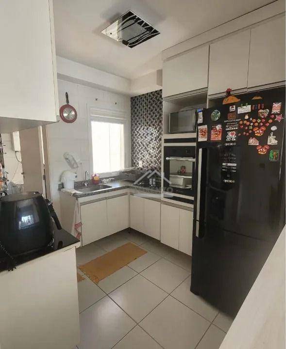 Apartamento à venda com 3 quartos, 92m² - Foto 4