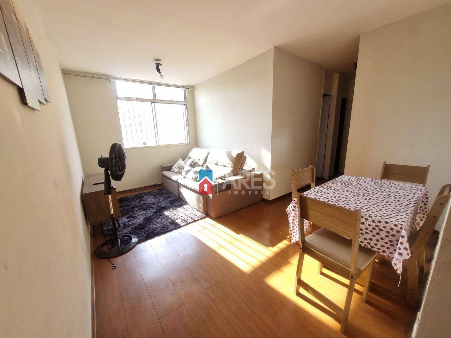 Apartamento à venda com 3 quartos, 65m² - Foto 3